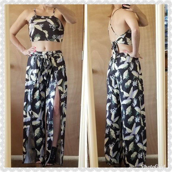 Sz L Leaf Print Halter top and pants set - Picture 2 of 6